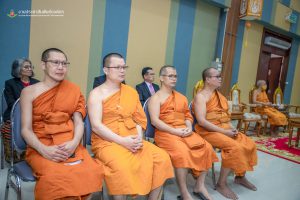 LINE_ALBUM_พิธีเปิดโครงการปฐมนิเทศนิสิตระบัณฑิต_38