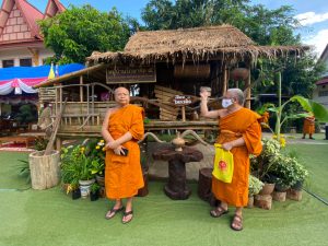 ศีล5จังหวัดสกลนคร_๒๐๐๙๓๐_167 - สำเนา